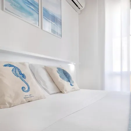 Petit Bijoux A Few Steps From The Beach, Sea View And Parking Space Apartment *