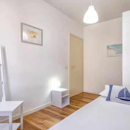 Petit Bijoux A Few Steps From The Beach, Sea View And Parking Space *