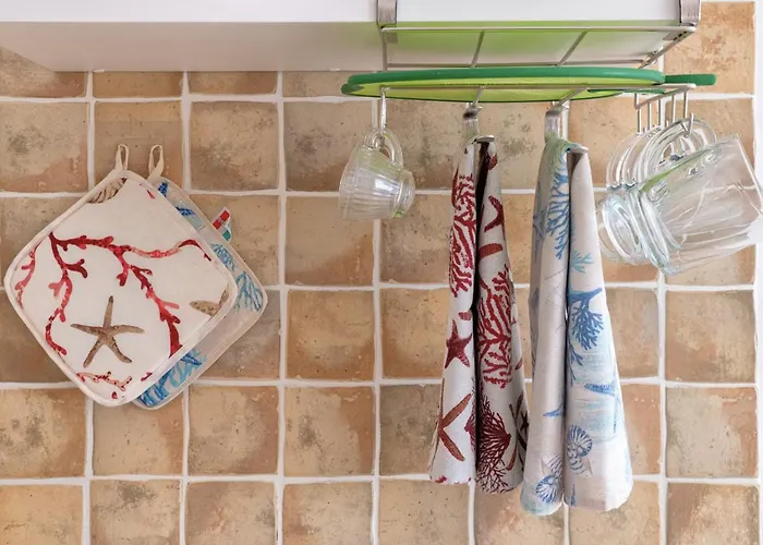 Petit Bijoux A Few Steps From The Beach, Sea View And Parking Space Διαμέρισμα