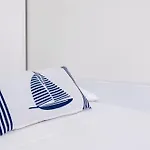 Petit Bijoux A Few Steps From The Beach, Sea View And Parking Space