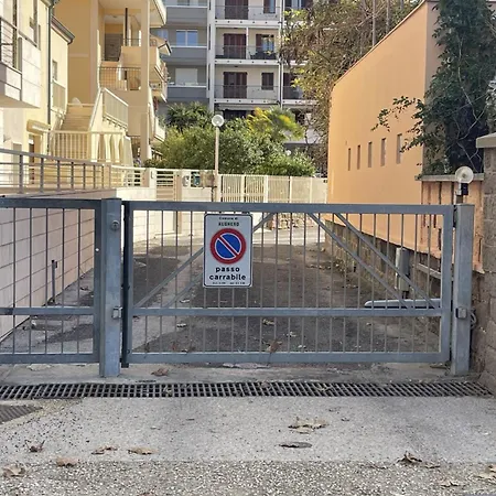 Petit Bijoux A Few Steps From The Beach, Sea View And Parking Space *