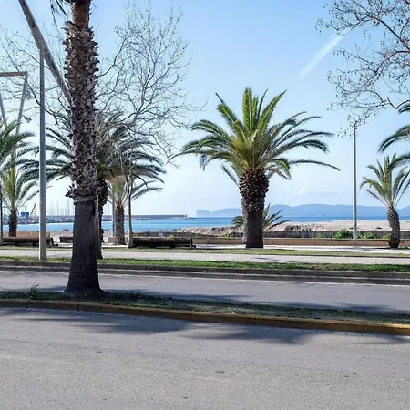 Petit Bijoux A Few Steps From The Beach, Sea View And Parking Space ألغيرو
