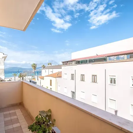 Lejlighed Petit Bijoux A Few Steps From The Beach, Sea View And Parking Space